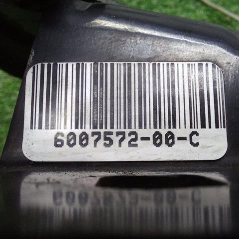 600757200E TESLA Замок капота купить в Днепр