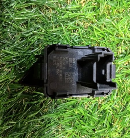 61316801351 BMW Выключатель центрального замка купить в Одесса