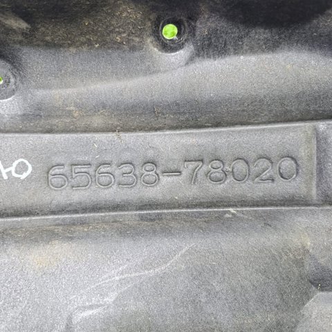 TOYOTA 6563878020 Подкрылок задний левый в наличии Тернополь