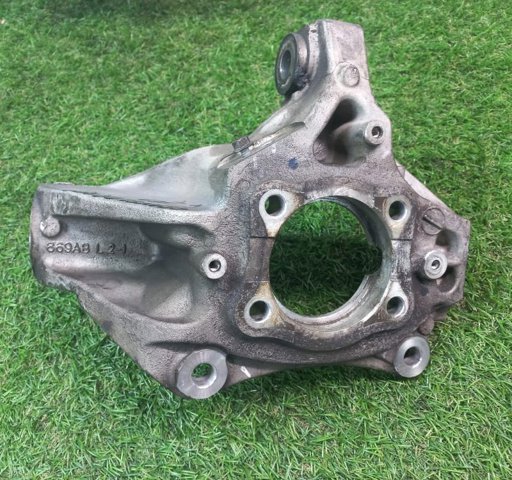 68080869AB CHRYSLER Цапфа (поворотный кулак) передний левый купить в Киев
