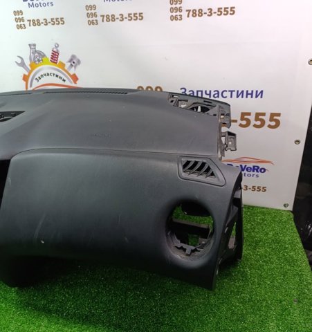 NISSAN 681009PJ0A в наличии Павлоград
