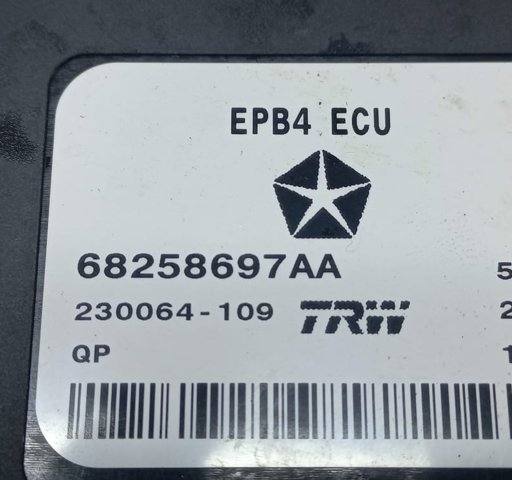 CHRYSLER 68258697AA Блок управления (модуль) электромеханического стояночного тормоза в наличии Киев