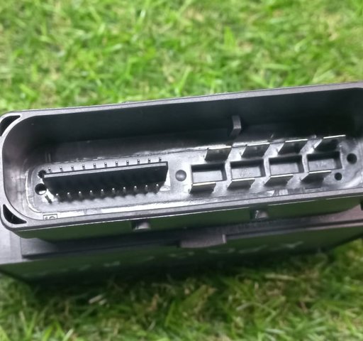 68258697AA CHRYSLER Блок управления (модуль) электромеханического стояночного тормоза купить в Украина