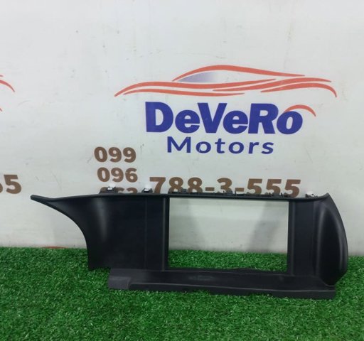 NISSAN 682705DF0A в наличии Житомир