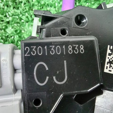 6906078030 Замок двери задней левой купить Чернигов
