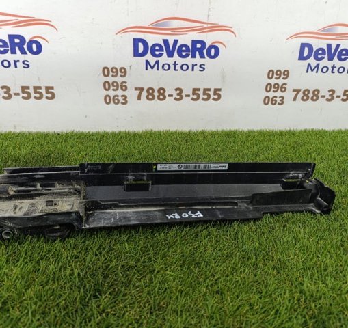 7600537 BMW Кронштейн радиатора правый купить в Кривой Рог