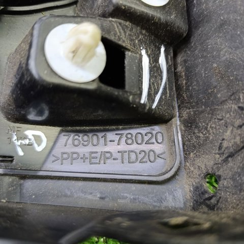 7690178020 TOYOTA Молдинг крыла переднего правого купить в Каменское