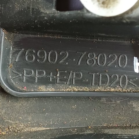 TOYOTA 7690278020 Молдинг крыла переднего левого в наличии Житомир