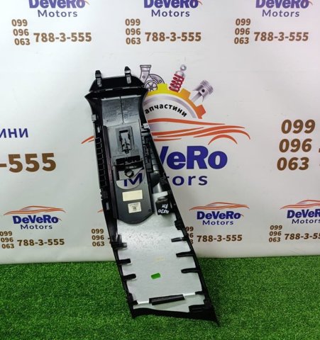 769135DA1B Обшивка стойки кузова внутренняя средняя правая купить Павлоград