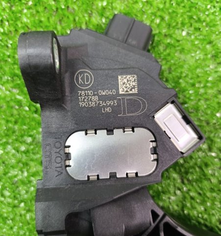 TOYOTA 781100W040 Педаль газа (акселератора) в наличии Ровно