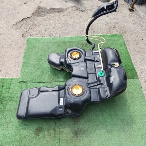Насос погружной в баке 7L6919088D VAG