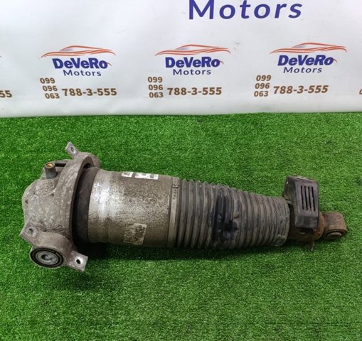 Задний левый амортизатор 7L8616019A VAG