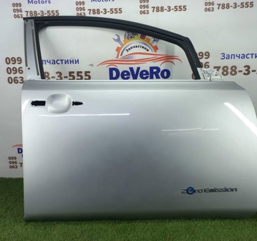 Пассажирская передняя дверь 801003NF0A NISSAN