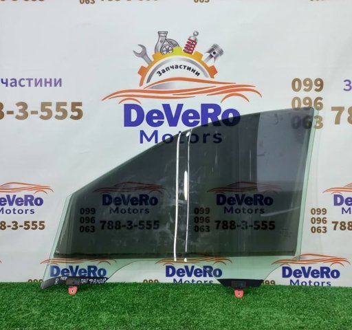 Стекло передней двери, правой 803009PM0A NISSAN