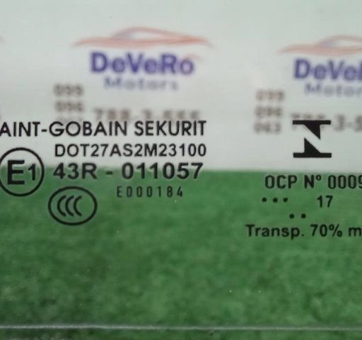 822205DA0A Стекло-форточка двери задней правой купить Павлоград