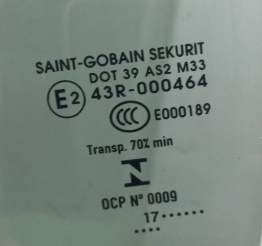 NISSAN 823135DA0A Стекло двери задней левой в наличии Ирпень