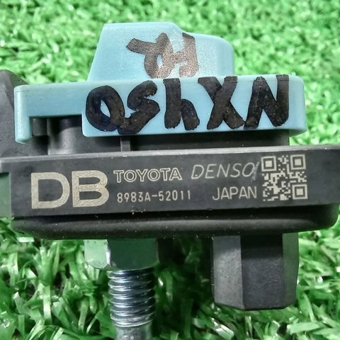 TOYOTA 8983A52011 Датчик удара в наличии Житомир