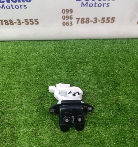 90502DF30A NISSAN Замок багажника купить в Ирпень