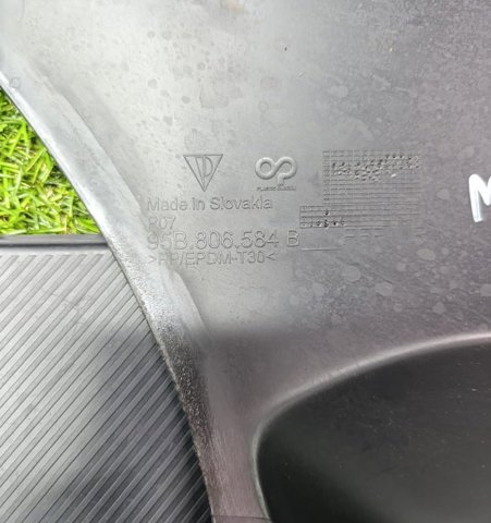 95B806584B PORSCHE купить в Киев