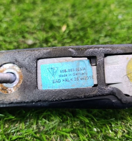 PORSCHE 95B860025A в наличии Украина