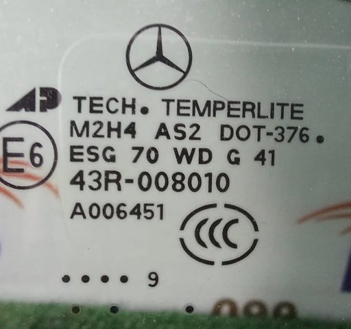 MERCEDES A1647351010 Стекло двери задней правой в наличии Ирпень