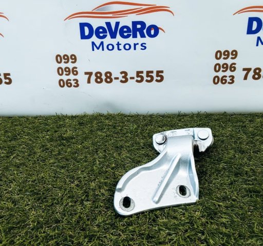Петля багажника A1647400637 MERCEDES