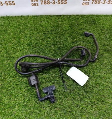 MERCEDES A1648601147 Форсунка омывателя лобового стекла в наличии Киев
