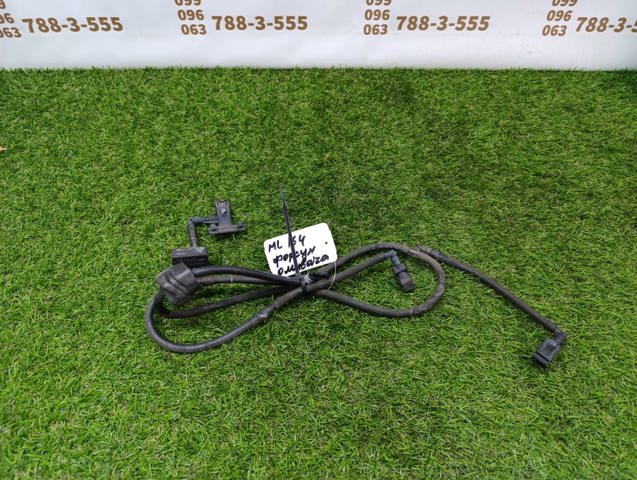 MERCEDES A1648601147 Форсунка омывателя лобового стекла в наличии Кривой Рог