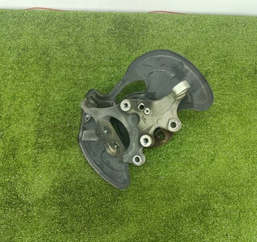 Ступица переднего колеса A2043300625 MERCEDES