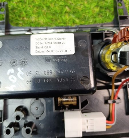 MERCEDES A2046800179 Пепельница в наличии Ужгород