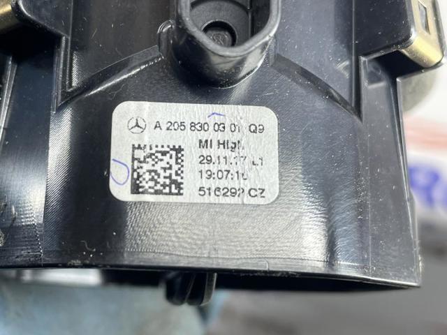 A2058300301 MERCEDES Решетка вентиляции салона на "торпедо" купить в Полтава