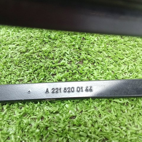 MERCEDES A2218200144 Поводок стеклоочистителя в наличии Кривой Рог