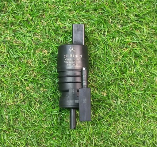 A2218690121 Насос-мотор омывателя стекла переднего купить Кривой Рог