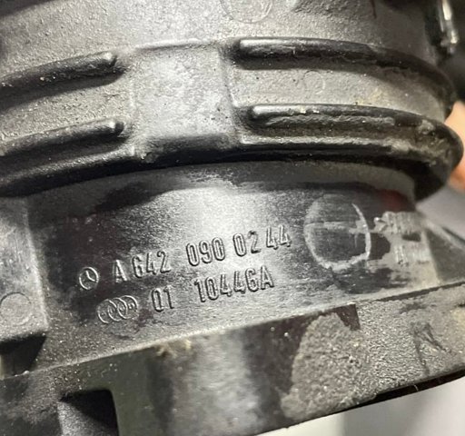 Патрубок дроссельный A6420900244 MERCEDES