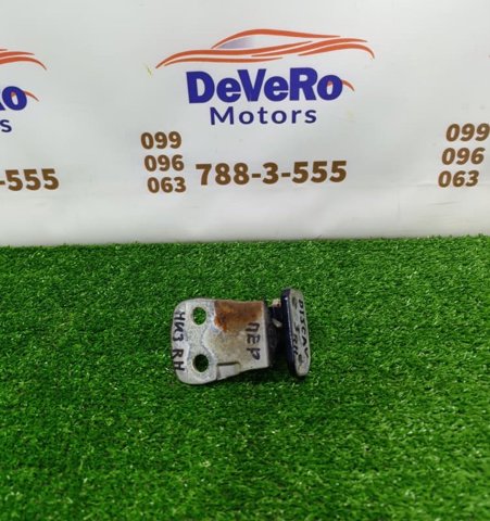 LAND ROVER BDB780120 Петля двери передней правой в наличии Винница