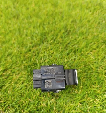 DP5Z14529AA Кнопка стеклоподъемника передняя купить Сумы
