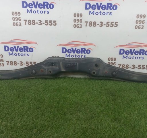 Усилитель переднего бампера  DV41S10684BB FORD
