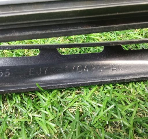 EJ7Z17527A FORD Поводок стеклоочистителя купить в Днепр
