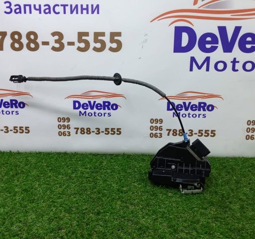 Замок передней пассажирской двери EJ7Z5821812A FORD