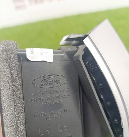 EM2Z19893AF FORD Решетка вентиляции салона на "торпедо" левая купить в Львов