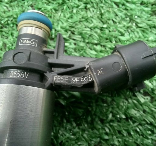 Форсунка дизельная в сборе FB5E9F593AC FORD