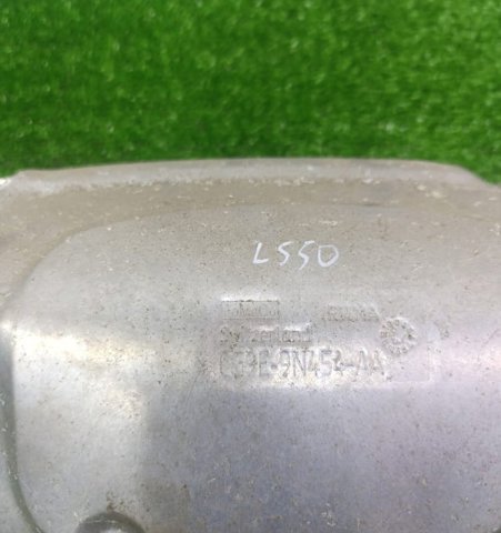LR025679 LAND ROVER Защита (тепловой экран) выпускного коллектора купить в Одесса
