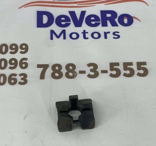 LR034565 LAND ROVER Подушка радиатора нижняя купить в Павлоград