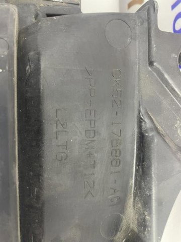 LR037923 LAND ROVER Кронштейн бампера заднего центральный купить в Каменское