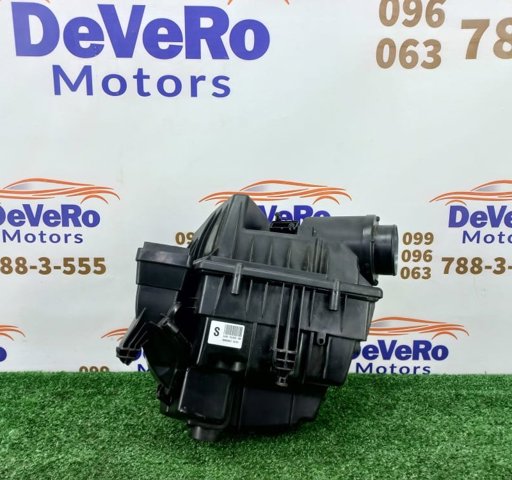 LR049780 LAND ROVER Корпус воздушного фильтра купить в Чернигов