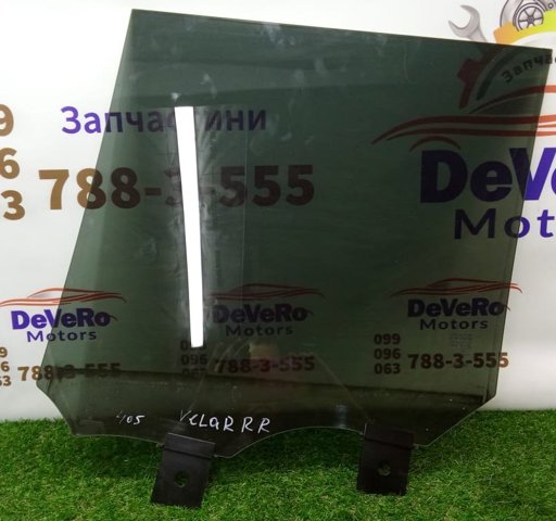 Стекло задней правой двери LR052675 LAND ROVER