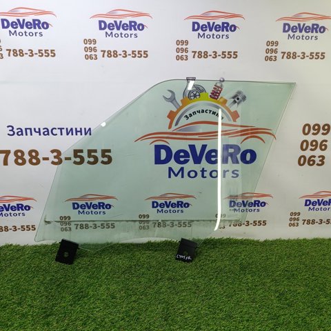 Стекло передней правой двери LR053167 LAND ROVER