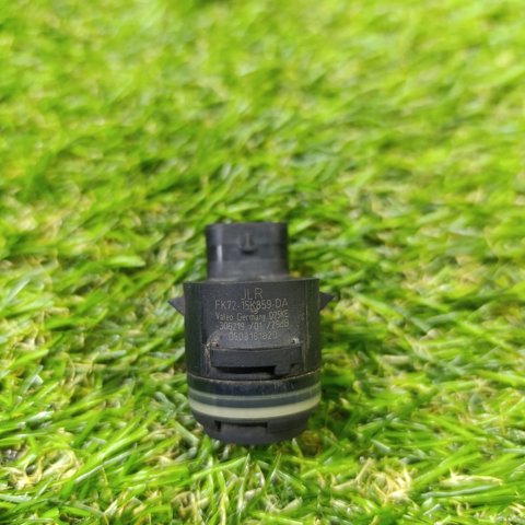 LR059785 LAND ROVER купить в Ирпень