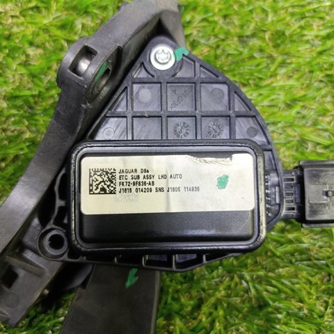 LR061002 LAND ROVER Педаль газа купить в Черкассы
