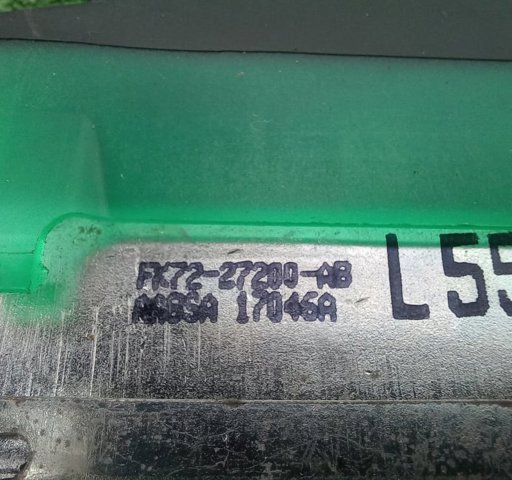 Ограничитель двери, задний LR061334 LAND ROVER